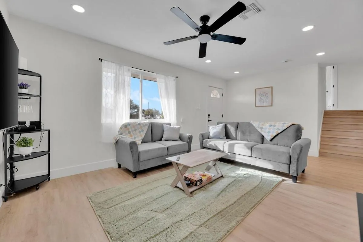 פיניקס Modern 4Br3Ba Home With Pool And Fire Pit